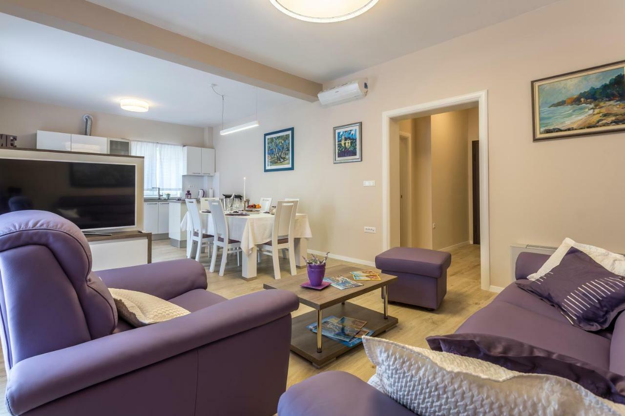 Villa Flores Рогозница Экстерьер фото